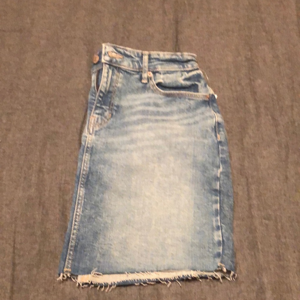 Old Navy denim skirt